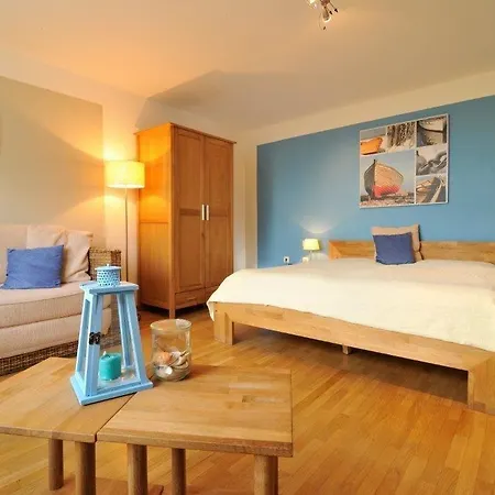 Dreimaedelhaus 3*