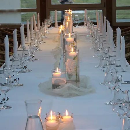 Dreimaedelhaus Hotel 3*